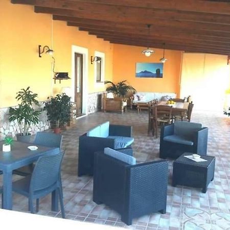 Case Vacanze Villa Lory Malfa  Εξωτερικό φωτογραφία