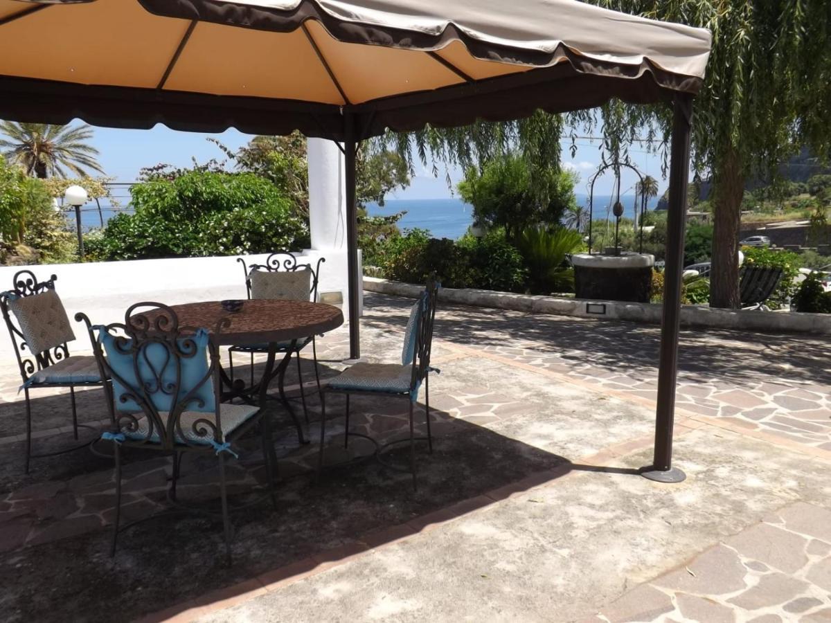 Case Vacanze Villa Lory Malfa  Εξωτερικό φωτογραφία